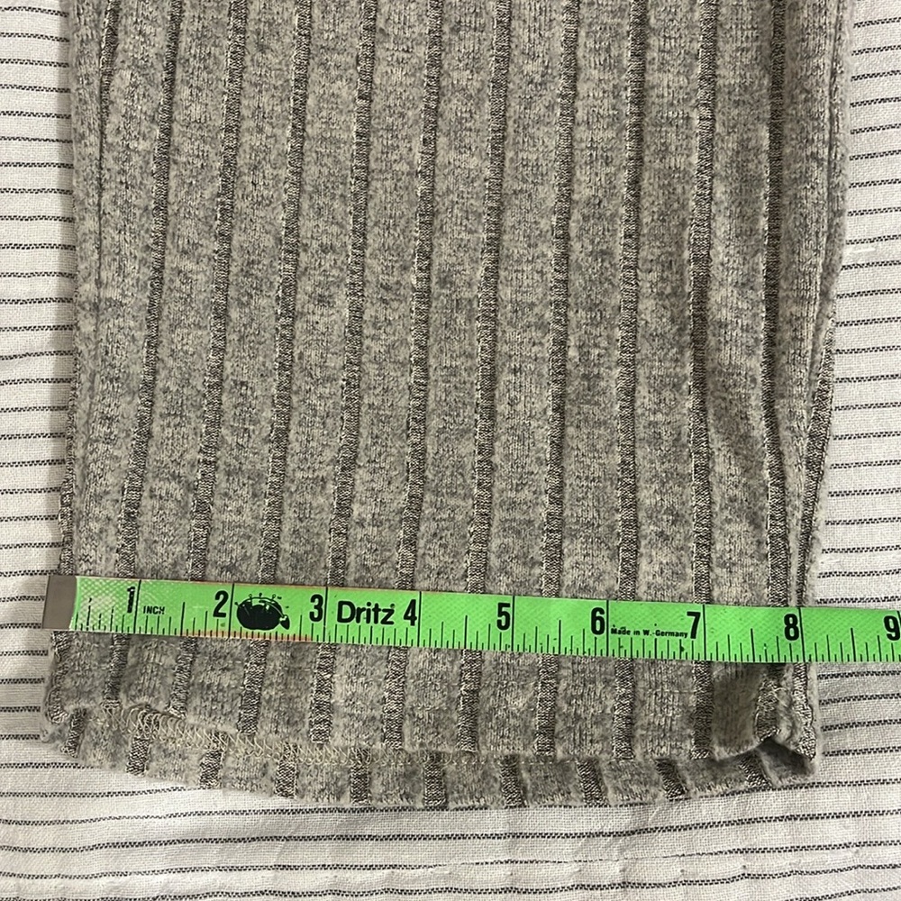 Soft & Cozy Ribbed Knit Pajama Set - Picture 10 of 13